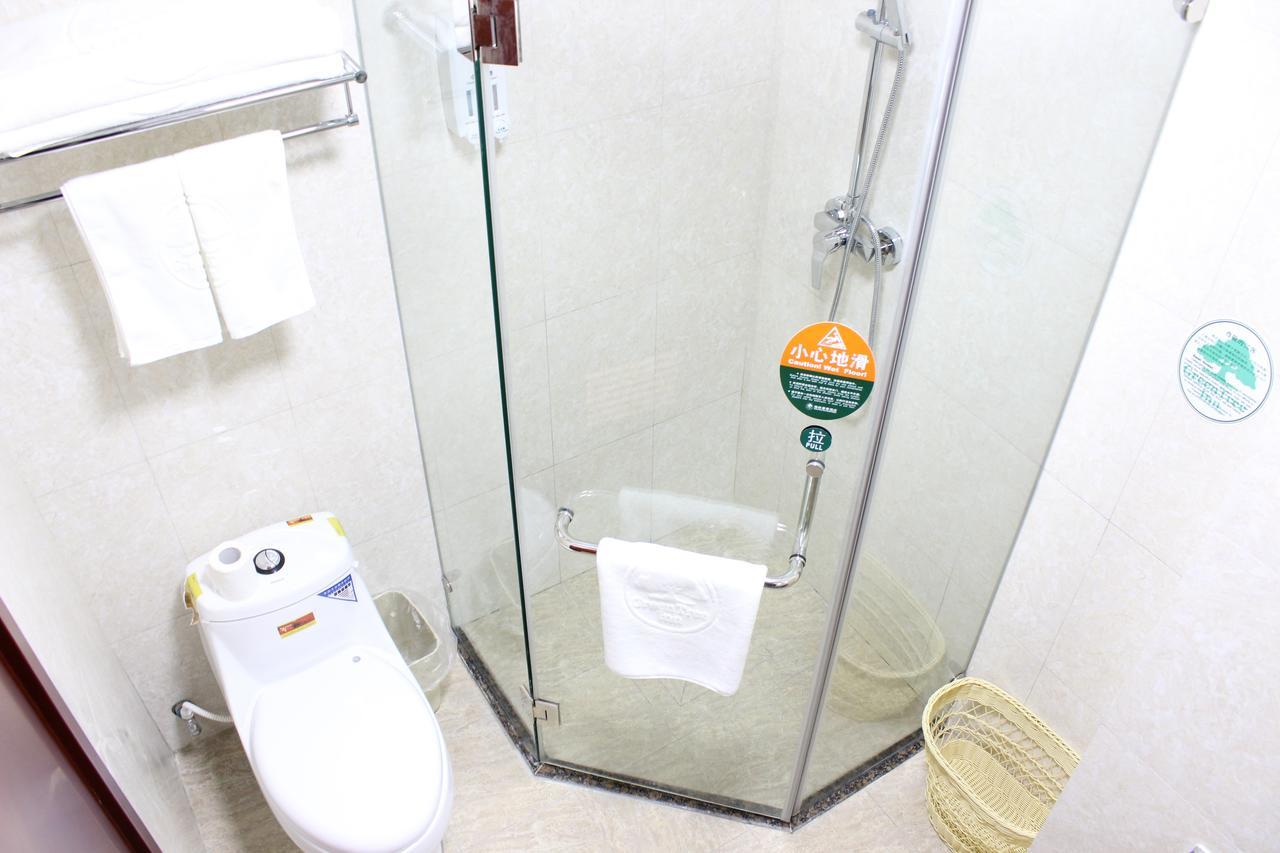 Greentree Inn Shanghai Pudong Airport Huaxia East Road Railway Station Shell Hotel Εξωτερικό φωτογραφία